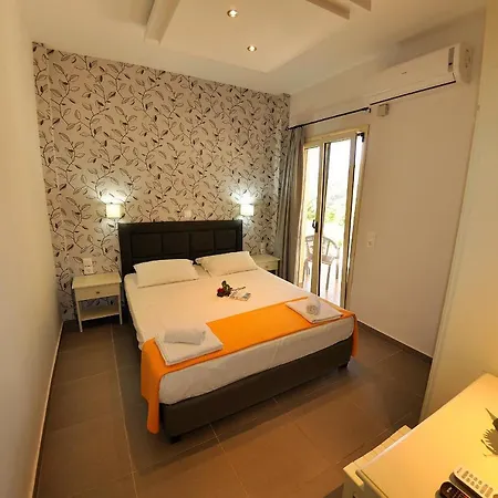 Dina's Paradise 4* Agios Gordios (Corfu)