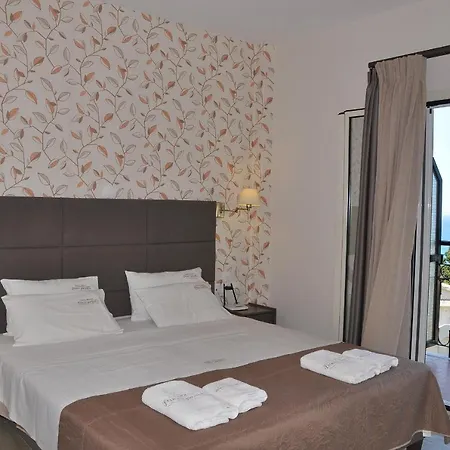 Dina's Paradise 4* Agios Gordios (Corfu)