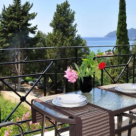 Dina's Paradise Complex Agios Gordios (Corfu)