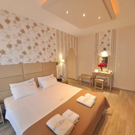 Dina's Paradise 4* آغيوس غوذيوس