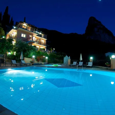 Dina's Paradise Rezort Agios Gordios (Corfu)