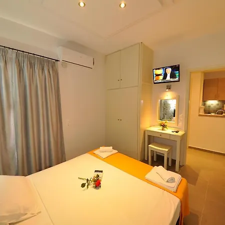 אתר נופש Dina's Paradise אגיוס גורדיוס