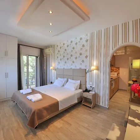 Resort Dina's Paradise 2*