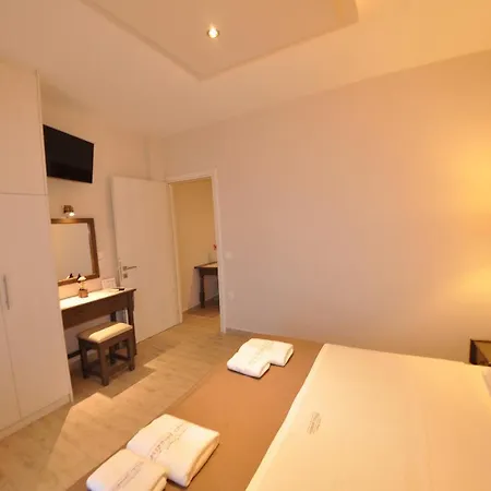 Resort Dina's Paradise 2*