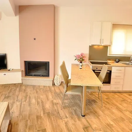 Dina's Paradise 2* Agios Gordios (Corfu)