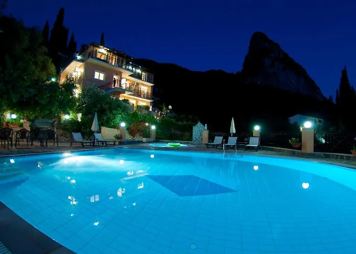 Dina's Paradise Θέρετρο Άγιος Γόρδιος