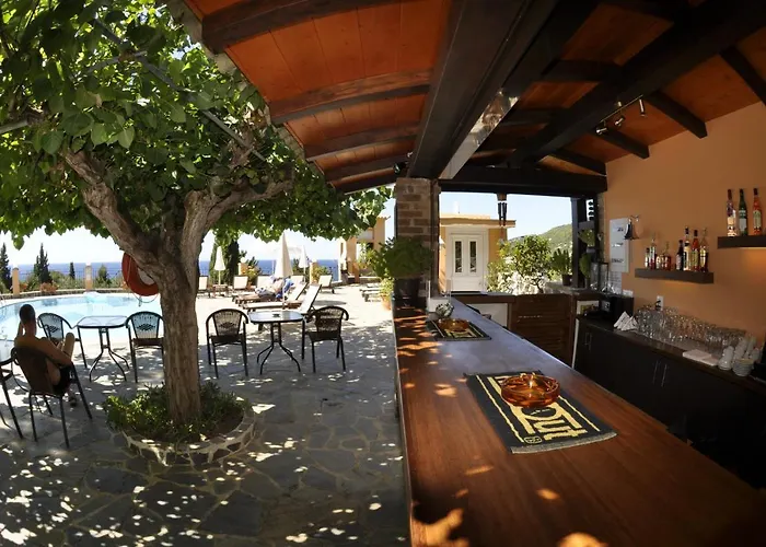 Dina's Paradise Άγιος Γόρδιος