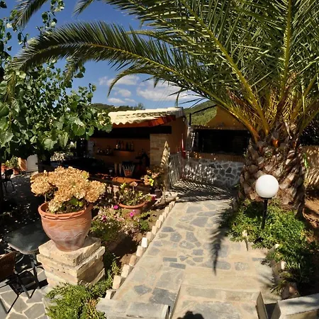 Resort Dina's Paradise Agios Gordios (Corfu)