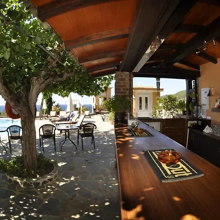 Dina's Paradise 아기오스고르디오스