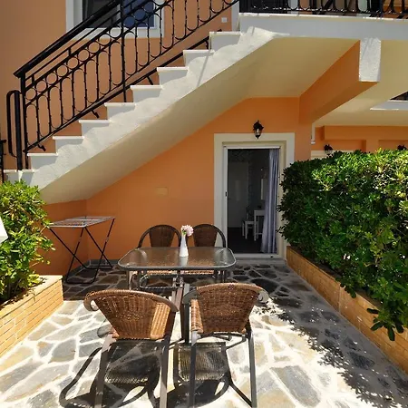 Dina's Paradise 2* Agios Gordios (Corfu)