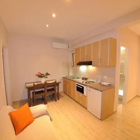 리조트 Dina's Paradise