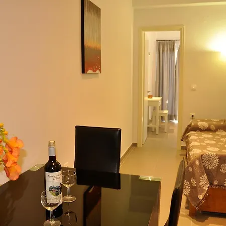 Rezort Dina's Paradise 2*