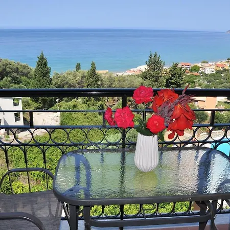 Resort Dina's Paradise Agios Gordios (Corfu)