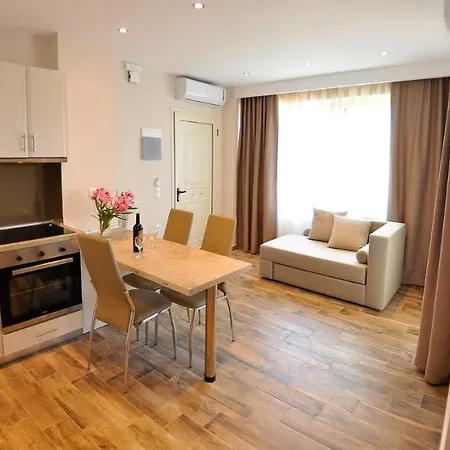 Dina's Paradise Rezort Agios Gordios (Corfu)